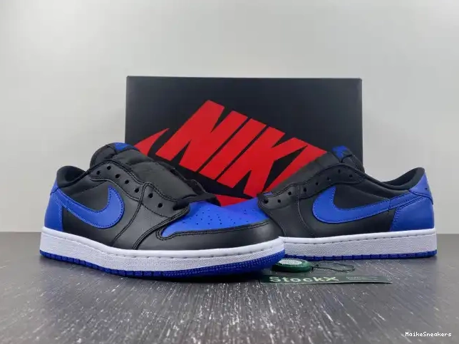 MaikeSneakers 705329-004 Royal (2015) Jordan Retro Low 1 0510